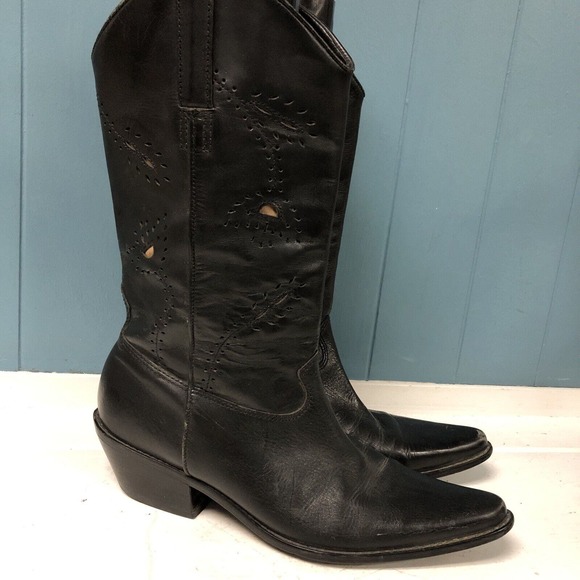 Matisse Black Ankle Boots - Picture 4 of 7